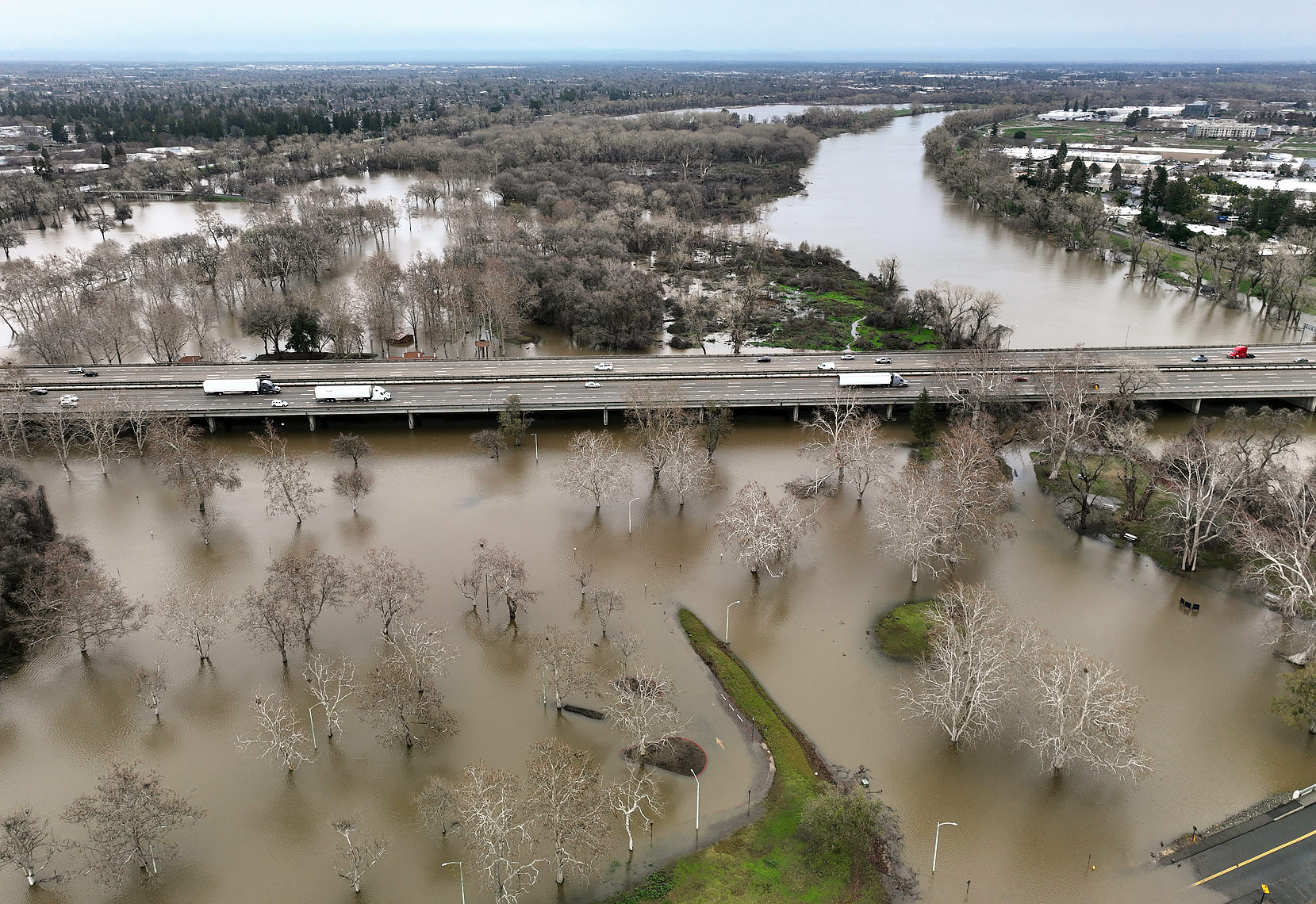 Floodwater under Hwy 50 in Sacramento
