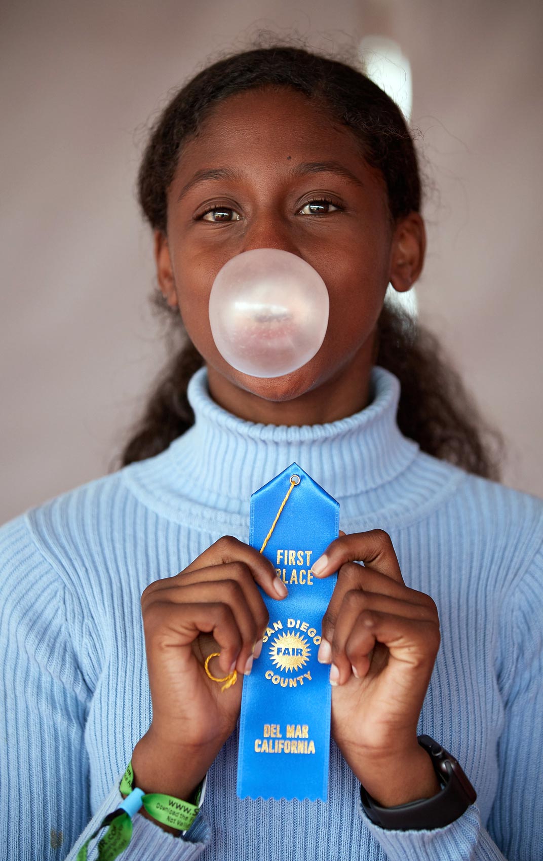 Bubble Gum Blowing Blue Ribbon Winner