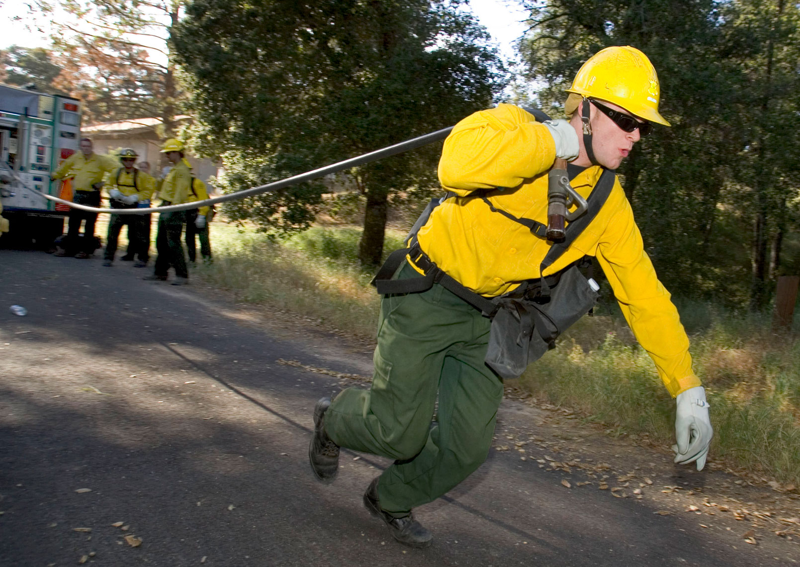 USFS Trainee Practices Hose Lays